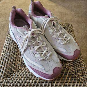 Skechers Women's D'Lites - Popular Vote - Taupe/Multi - Women's Size 11 Wide